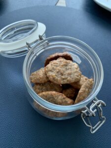 Mandel-Bananen-Kekse ohne Zucker für Babys im Glas